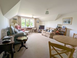 Photo 6- click for photo gallery